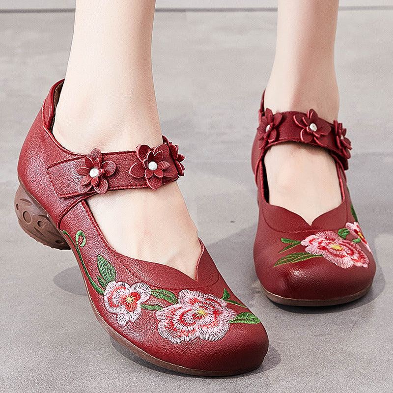 Damskie Buty W Stylu Vintage Z Kwiatowym Haftem Ze Skóry Na Co Dzień